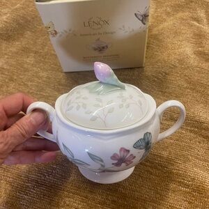 Lenox - Butterfly meadow sugar bowl🦋